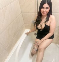 Phatty Good Service - puta in Muscat