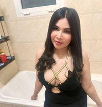 Phatty Good Service - puta in Muscat
