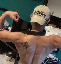 Phenixerudz - masseur in Phuket