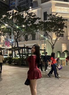 Phia - Transsexual escort in Manila Photo 4 of 5