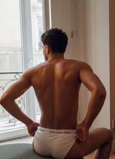 Philippe Patek - Male escort in Albufeira Photo 2 of 7