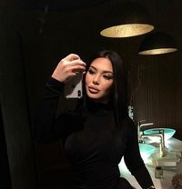 Phoebe - escort in Abu Dhabi