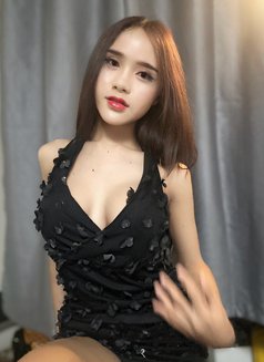 Phoylee - Transsexual escort in Bangkok Photo 2 of 7