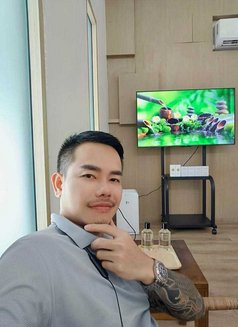 Phum - masseur in Bangkok Photo 3 of 11