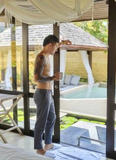 Phum - masseur in Bangkok Photo 6 of 11