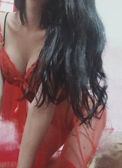 Phuong Ladyboy - Transsexual escort in Hanoi Photo 2 of 5
