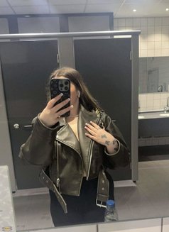 Phyna - escort in Okinawa Island Photo 2 of 2