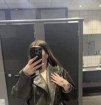 Phyna - puta in Yokohama