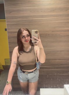 Pia Co - Transsexual escort in Manila Photo 1 of 5