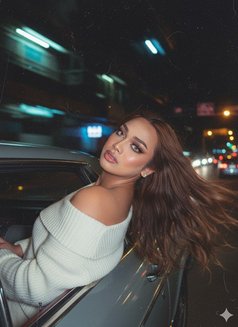 Pia Co - Acompañantes transexual in Manila Photo 4 of 5