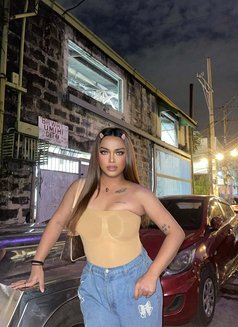 Pia Co - Transsexual escort in Manila Photo 2 of 3