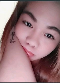 Pia - puta in Dubai Photo 6 of 20