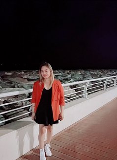 Pia - puta in Dubai Photo 7 of 20