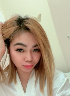 Pia - puta in Dubai Photo 16 of 20