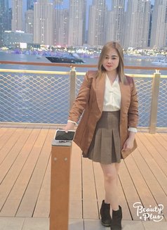 Pia - puta in Dubai Photo 18 of 20