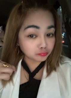 Pia - escort in Dubai Photo 21 of 29