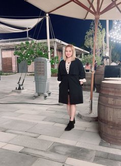 Pia - escort in Dubai Photo 23 of 29