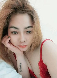 Pia - escort in Dubai Photo 29 of 29