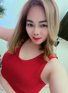 Bea - puta in Dubai Photo 16 of 28