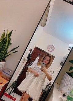 Bea - puta in Dubai Photo 25 of 28