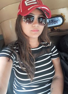 Pia Mehta - escort in Chennai Photo 2 of 4