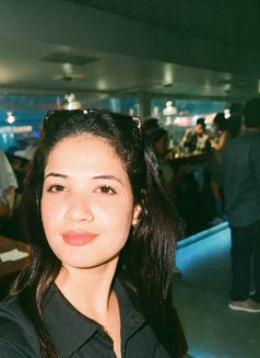 Pick and Fuck - Agencia de putas in Chennai Photo 6 of 6