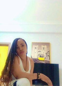 Pick Pussy & Tight - puta in Guangzhou Photo 2 of 3