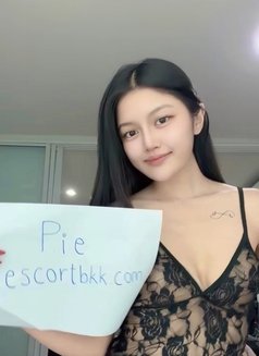 Pie - escort in Bangkok Photo 1 of 20