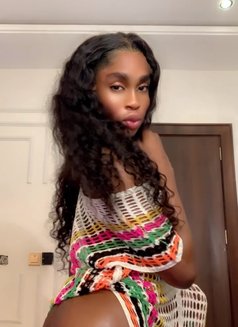 Pretty Pierre - Acompañantes transexual in Lagos, Nigeria Photo 2 of 3