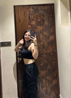 Pihu 95929m83715 Esscort Service - escort in Chandigarh Photo 1 of 1