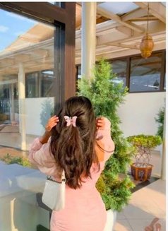 Pihu Ahuja - escort in Pune Photo 1 of 5