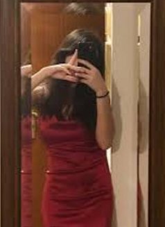 Pihu Ahuja - escort in Pune Photo 4 of 5