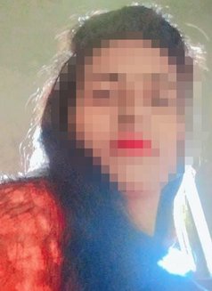 Pihu ( cam session & meet )independent - puta in Chennai Photo 1 of 1