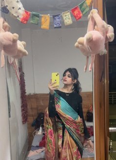 Pihu Here - Male escort in New Delhi Photo 20 of 24