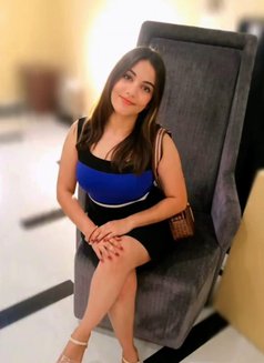 Pihu Independent Girl 4 Gf Experience - puta in Gurgaon Photo 2 of 5