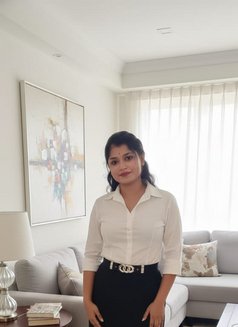 Pihu - escort in Hyderabad Photo 1 of 1