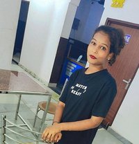 Pihu - escort in New Delhi