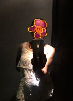 Piiya - escort in Mumbai Photo 6 of 6