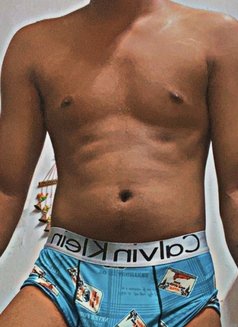 Pikachoo - Acompañantes masculino in Ahmedabad Photo 1 of 3