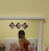 Pikky - escort in Muscat Photo 3 of 5