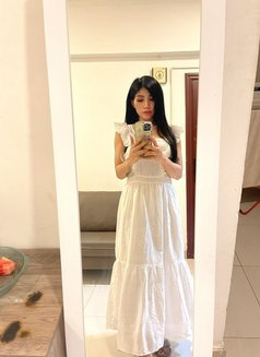 Pikky - escort in Muscat Photo 4 of 5