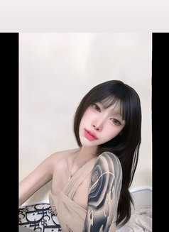 Pim Pim - Transsexual escort in Pattaya Photo 2 of 6