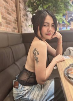 Pim - escort in Bangkok Photo 7 of 13