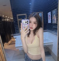 Pimmini - escort in Taipei Photo 7 of 8