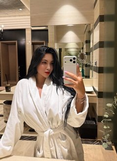 Pimtha Ladyboy 🖤 the Best Experience - Acompañantes transexual in Dubai Photo 1 of 13