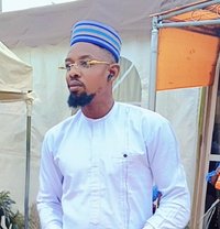 Pin - Acompañantes masculino in Lagos, Nigeria