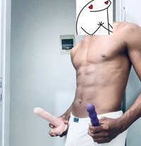 Pinacolada - Male companion in Abidjan