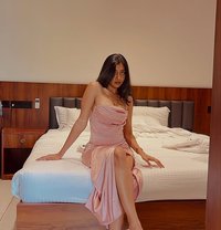 Pinal - escort in Kolkata
