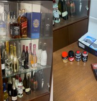 PINAY ,EXTREMELY WILD TOP,Medically SAFE - Transsexual escort in Dubai