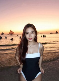 Pinay in HK - escort in Hong Kong Photo 3 of 8